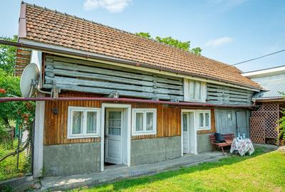 Casă individuală cu 4 camere cu Canalizare în Comănești - 2