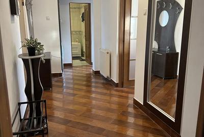 Apartament cu 2 camere decomandat în Central - 4