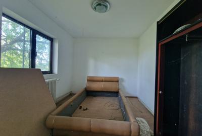 Casă individuală cu 4 camere cu Canalizare în Central - 21