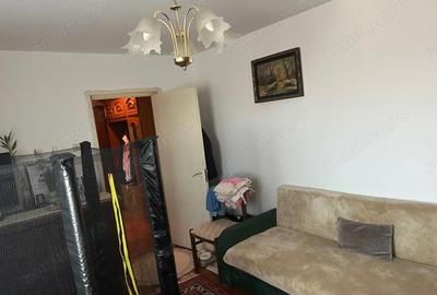 Apartament cu 4 camere semidecomandat în Favorit - 8