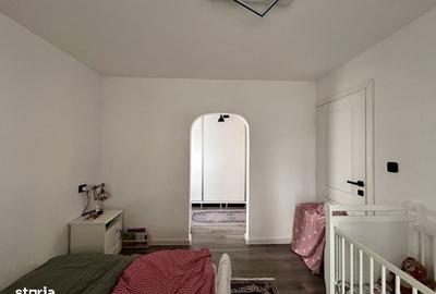 Apartament cu 4 camere decomandat, mobilat în Peneș Curcanul - 11