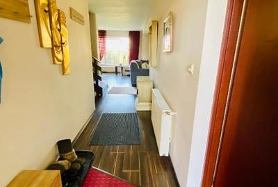 Duplex cu 5 camere cu Canalizare în Unirea - 2