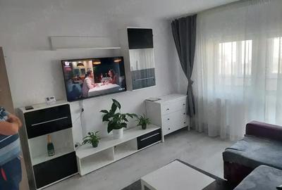 Garsonieră decomandată în Central - 2