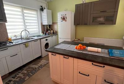 Apartament cu 2 camere decomandat, mobilat în Florești - 2