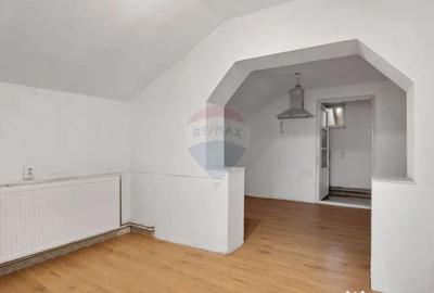 Casă cu 3 camere cu Garaj în Țipar - 7