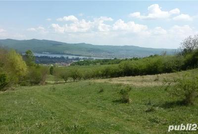 Teren de 950 mp, în Dealul Malului - 3