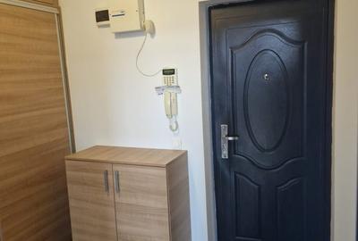 Garsonieră decomandată în Apărătorii Patriei - 5