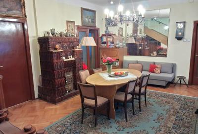 Casă cu 6 camere cu Canalizare în Aviatorilor - 2