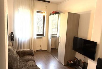 Garsonieră semidecomandată în Romană