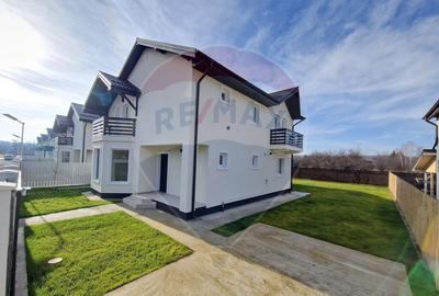 Casa/Vila Moderna- 6 camere de Inchiriat Corbeanca/Ilfov - 3