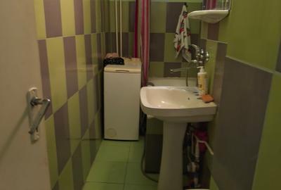 Etajul 1!!! 5 min de Iulius Mall .. 2 camere - 1