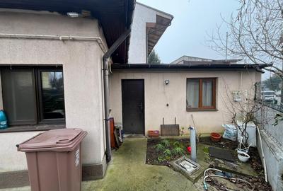 Casă individuală cu 4 camere cu Canalizare în Central - 3