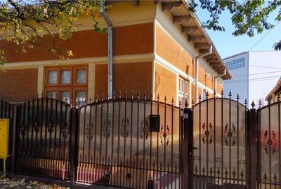 Vand casa orasul Buzau - 1