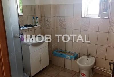 Casă cu 6 camere în Central - 10