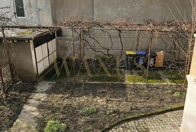 Casă cu 4 camere cu Canalizare în Central - 5