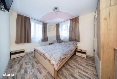 Casă cu 5 camere cu Teren 500 Mp în Sânpetru - 11
