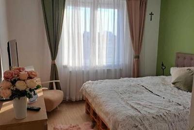 Apartament cu 3 camere circular, mobilat în Calea București - 1