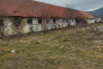 Spațiu comercial, de 700 mp, în Cheia - 1