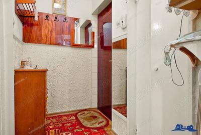 Vand apartament 2 camere in Galati, Tiglina 3, parter, sup 56 mp, 2 balcoane, curat, liber
