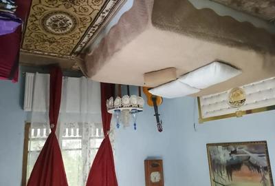 Casă cu 4 camere cu Teren 504 Mp în Central - 2