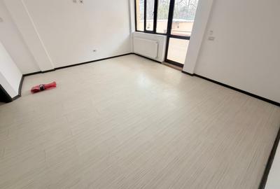 Casă cu 4 camere cu Canalizare în Sud - 20