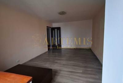 Apartament de 3 camere, decomandat, 68 mp., zona Independentei - 3