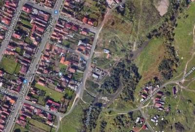 Teren de 4500 mp, în Ștrand - 2