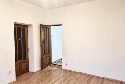Apartament 3 camere cu gradina, zona Centrala - Parcul Cetatuia Apartament 3 camere cu gradina, zona Centrala - Parcul Cetatuia - 2