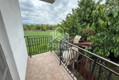 Apartament cu 3 camere decomandat în Micești - 10