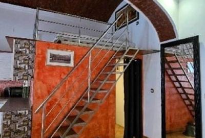 Proprietar, inchiriez apartament situat in Pta Libertatii - 6