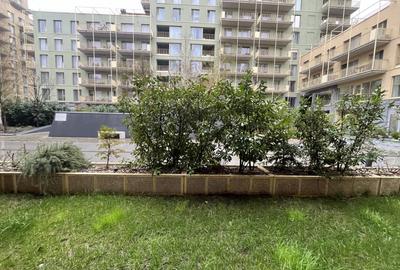 Apartament cu 3 camere semidecomandat în Bucureștii Noi