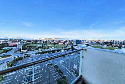 Studiou dublu cu loc parcare si vedere lac, mare si oras - 17