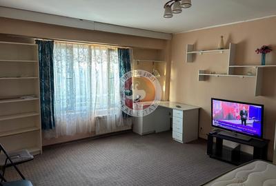 Piata Muncii | Garsoniera | decomandata | 40mp | B11099 - 1