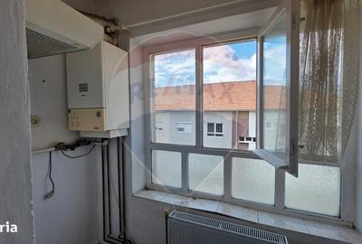 Apartament cu 2 camere decomandat în Sebeș - 12