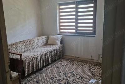 Apartament cu 3 camere semidecomandat în Roșiori de Vede - 7