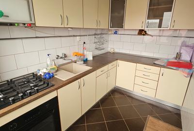 Apartament de 3 camere,renovat,mobilat partial,Bdul Ferdinand. - 1