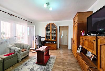 Apartament 2 camere amenajat, etaj 3, bloc reabilitat - Micalaca - 3