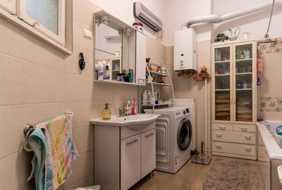 Duplex cu 5 camere cu Canalizare în Central - 11