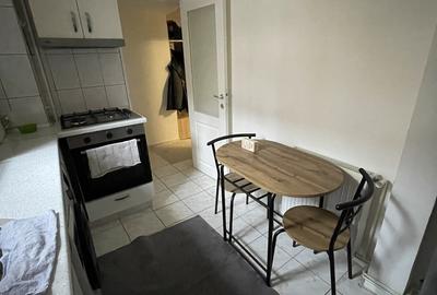 Apartament cu 2 camere decomandat în Ferentari - 3