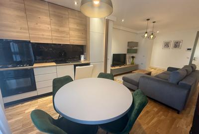 Apartament lux 2 camere/ centrala proprie/ 6 minute de metrou - 7