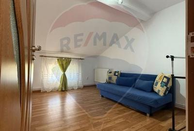 Casa / Vila de vanzare- Bariera Valcii Craiova - 9