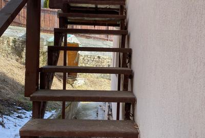 Casă cu 3 camere în Podu Dâmboviței - 3