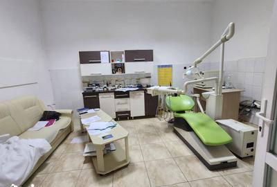 Spațiu comercial, de 71 mp, în Central - 8