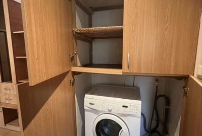 Apartament cu 2 camere decomandat în Aleea Trandafirilor
