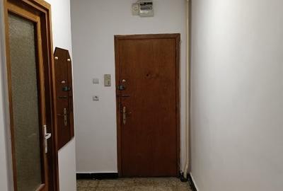 Apartament cu 3 camere semidecomandat în Take Ionescu - 1