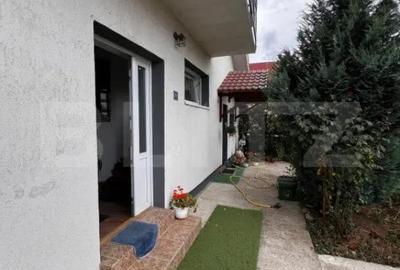 Casă cu 4 camere cu Teren 500 Mp în Central - 11