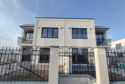 Casă cu 5 camere cu Teren 300 Mp în Central