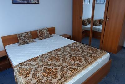 Apartament 3 camere, str. Tilisca - 12