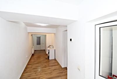 Casa cocheta, renovata! Se accepta schimb cu apartament! - 7