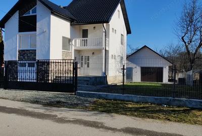 Casă cu 4 camere cu Teren 1000 Mp în Lăpuș - 5